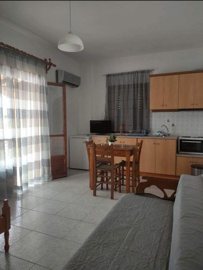 Mata'S House Apartment Skiathos Town Exterior photo